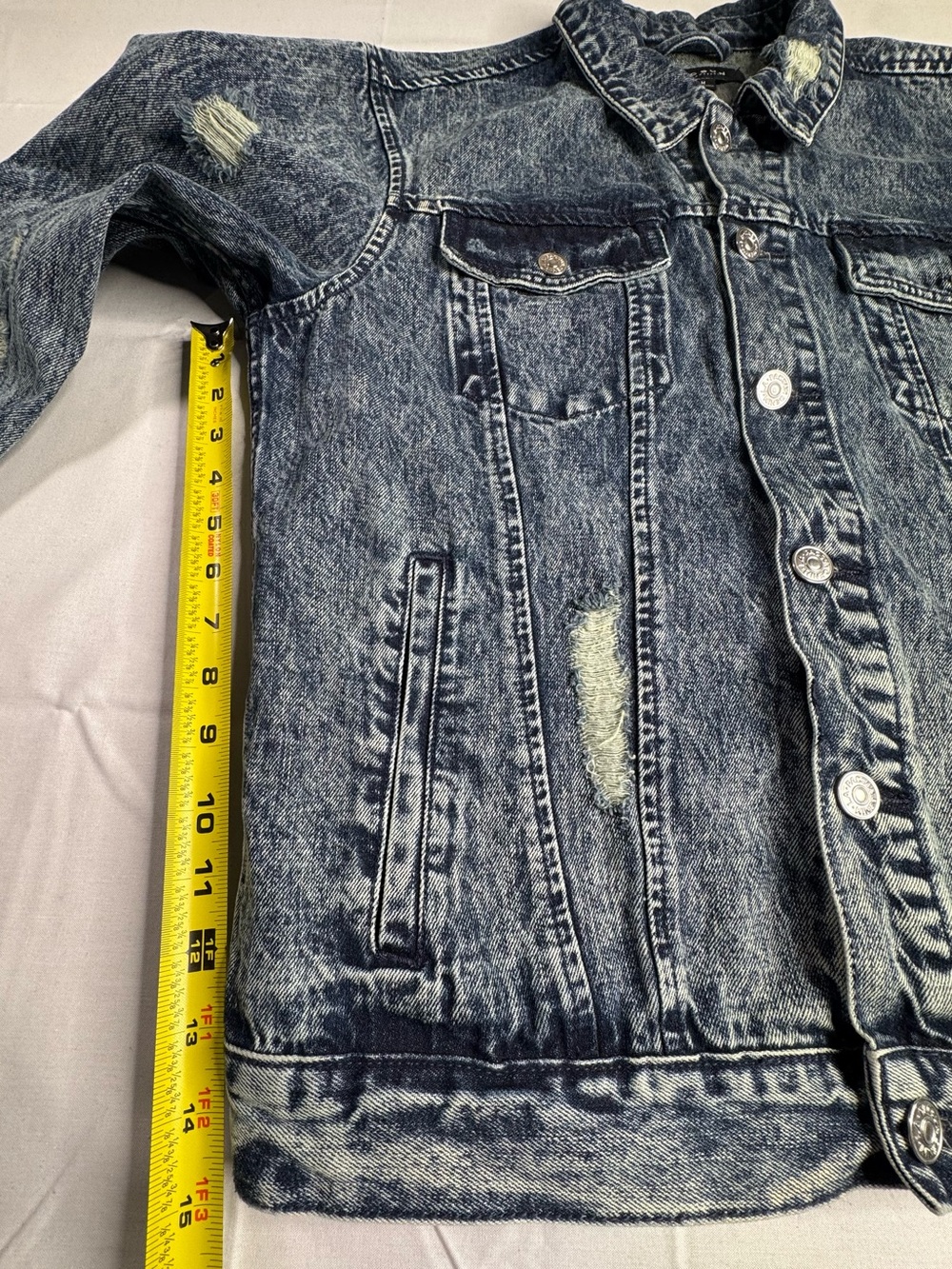 PacSun Distressed Acid-Wash Denim Jacket - Light Blue - Picture 7 of 10